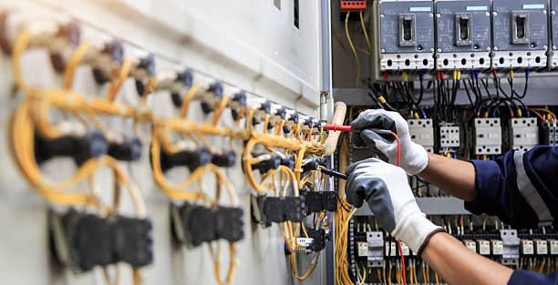 Professional Electrician technician working in Richville, OH